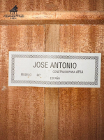 Mua đàn Jose Antonio 8C giá siêu rẻ