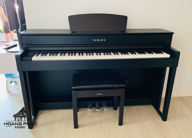 YAMAHA CLP-535 B- Piano Hoàng Phúc
