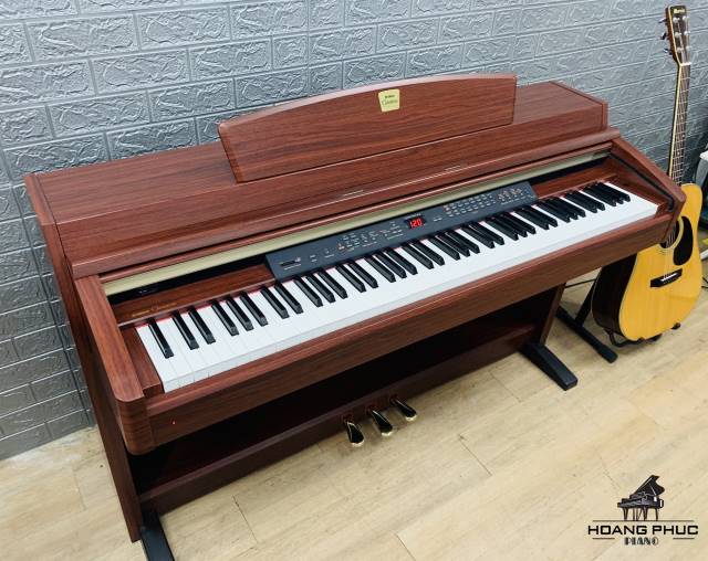 Đàn Piano Điện YamahaCLP 240 | Piano Hoàng Phúc
