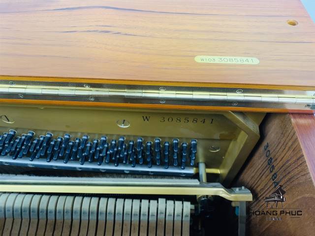 ĐÀN PIANO YAMAHA W103 HOÀNG PHÚC 
