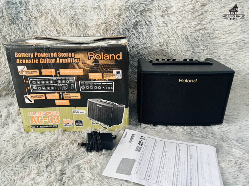 Amply Acoustic Roland AC-33 Used Japan
