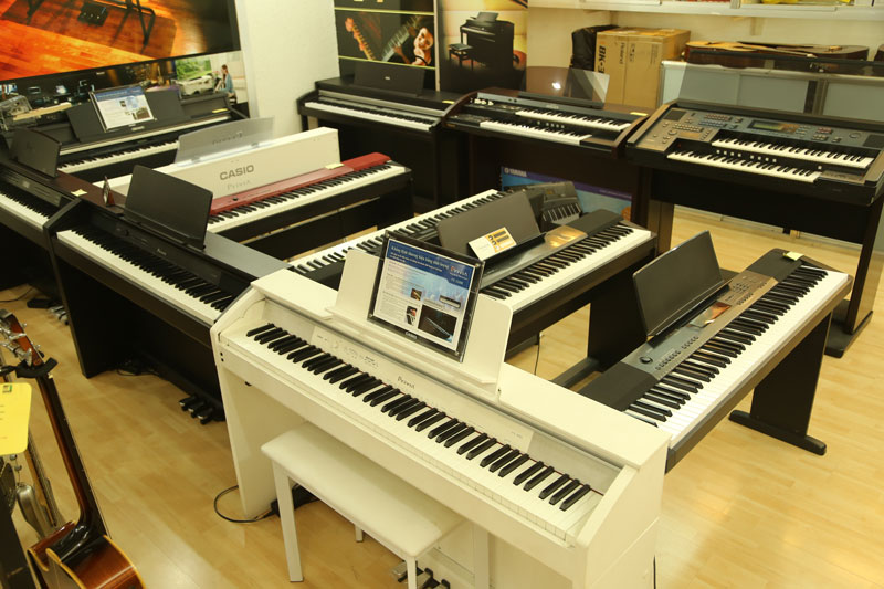 Báo giá đàn piano điện trên thị trường hiện nay?